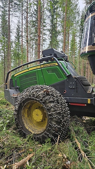 John Deere 1170G 2 of 21