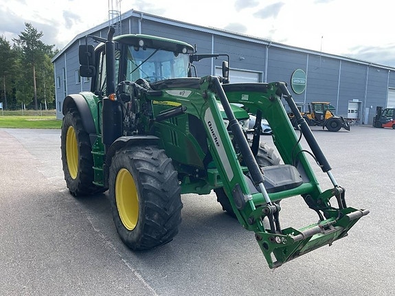 John Deere 6120 M 4 of 11