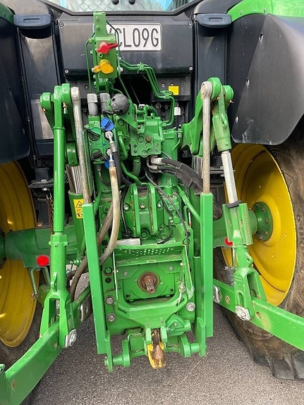John Deere 6120 M 7 of 11