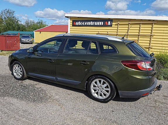 Renault Megane 2 of 10