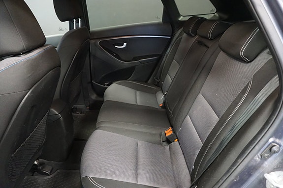 Hyundai i30 15 of 18