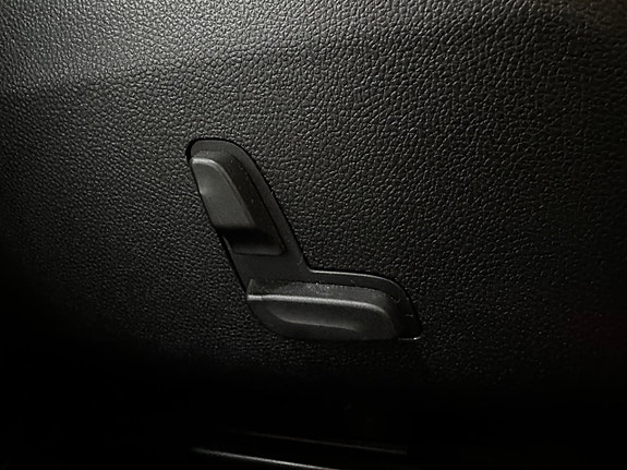 Mercedes-Benz E350 12 of 25