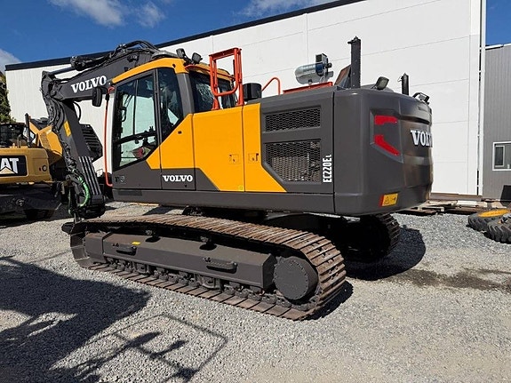 Volvo EC 220 EL 3 of 16