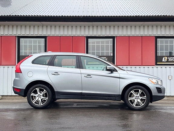 Volvo XC60 6 of 27