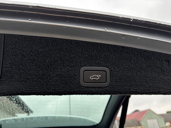 Volvo XC60 25 of 27