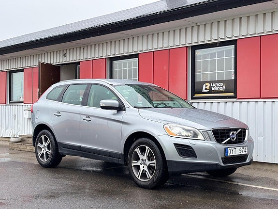 Volvo XC60 5 of 27