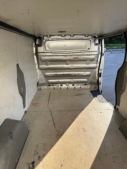 Opel Vivaro 8 of 22