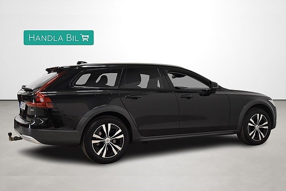 Volvo V90 Cross Country 4 of 19