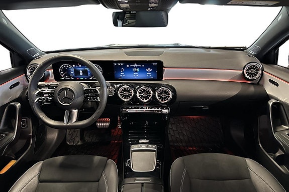 Mercedes-Benz A250 e 8 of 27