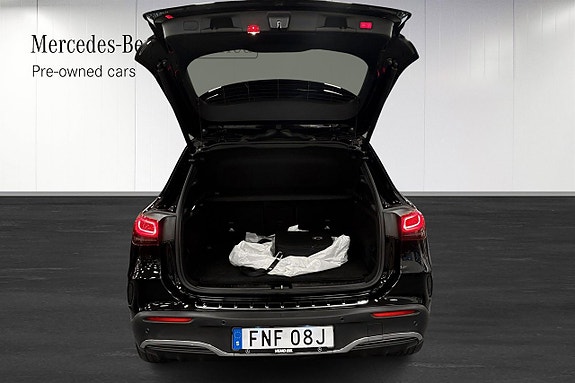 Mercedes-Benz EQA250 23 of 25