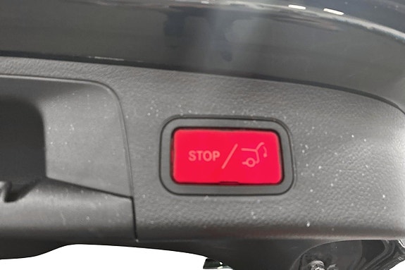 Mercedes-Benz EQA250 24 of 25