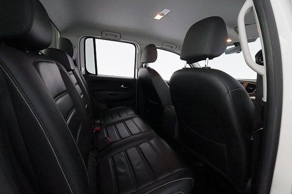 Volkswagen Amarok 16 of 24