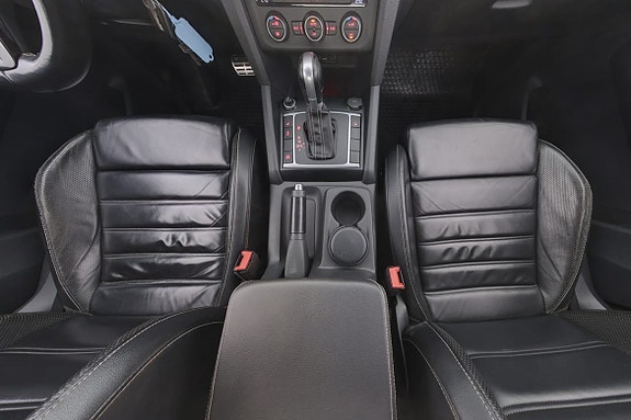 Volkswagen Amarok 14 of 24