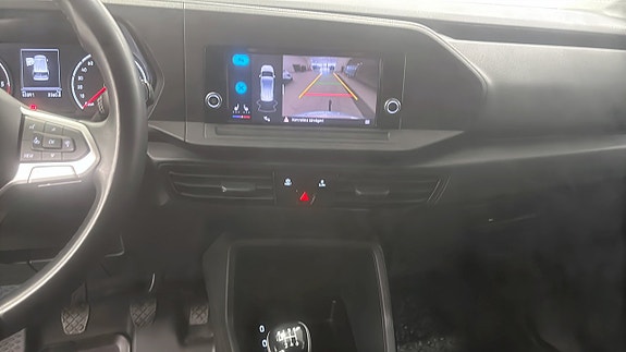 Volkswagen Caddy 9 of 12