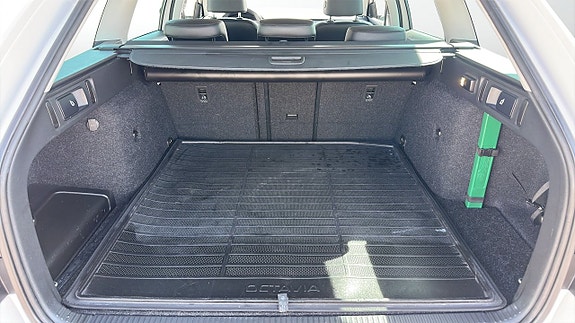 Skoda Octavia 12 of 12