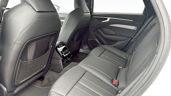 Audi A6 12 of 13