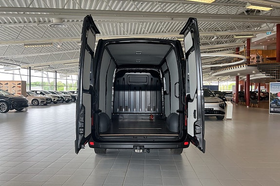 Renault Master 9 of 10