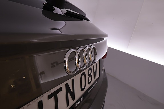Audi Q3 10 of 20