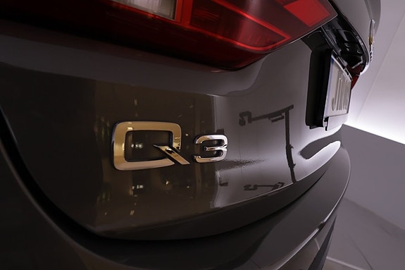 Audi Q3 11 of 20