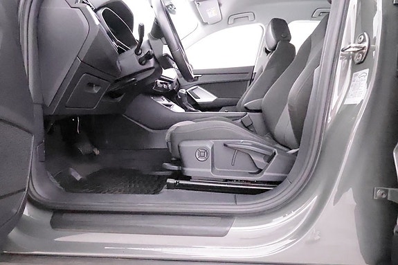 Audi Q3 17 of 20