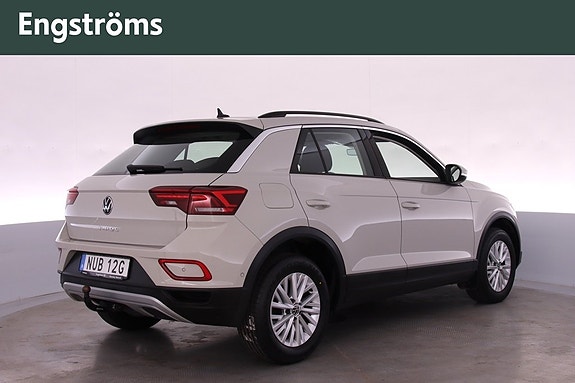 Volkswagen T-Roc 3 of 18