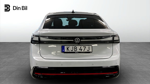 Volkswagen ID.7 7 of 15