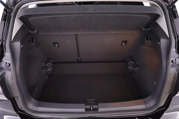 Volkswagen T-Cross 12 of 19