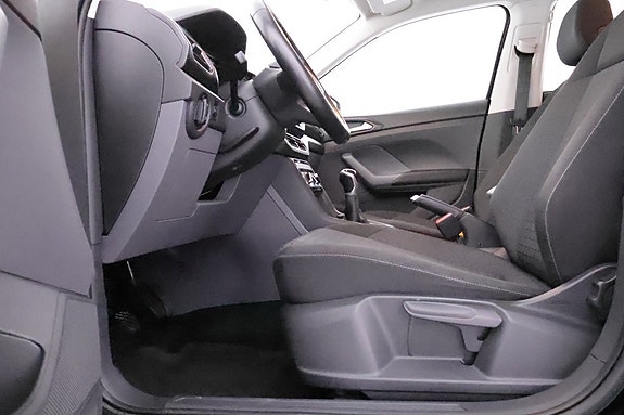 Volkswagen T-Cross 16 of 19