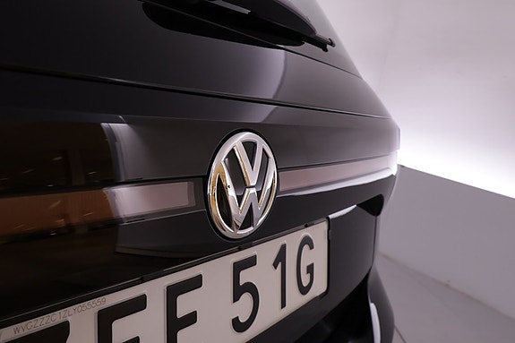 Volkswagen T-Cross 10 of 19