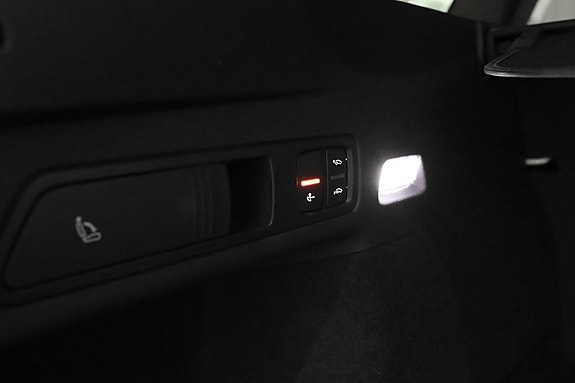 Audi Q6 e-tron 7 of 27
