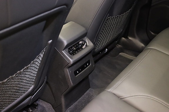 Audi Q6 e-tron 12 of 27