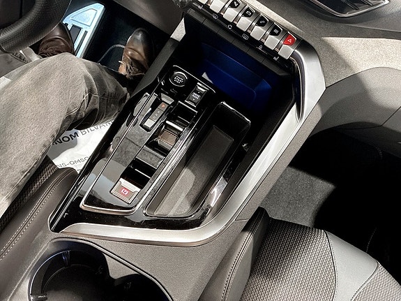 Peugeot 5008 12 of 18