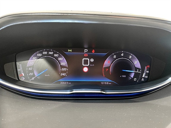 Peugeot 5008 7 of 18
