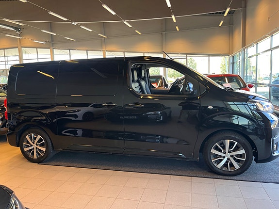 Toyota Proace 4 of 16