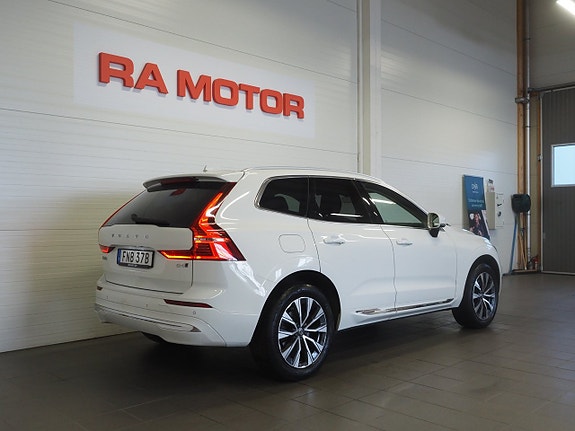 Volvo XC60 5 of 25