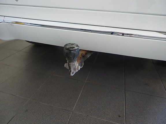Volvo XC60 9 of 25