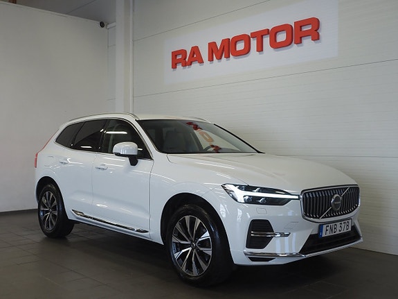 Volvo XC60 3 of 25