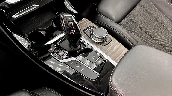 BMW X3 16 of 20