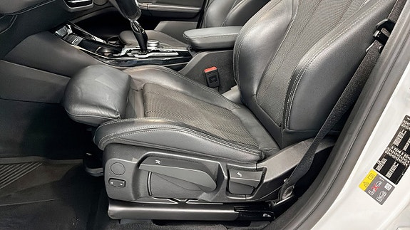BMW X3 19 of 20