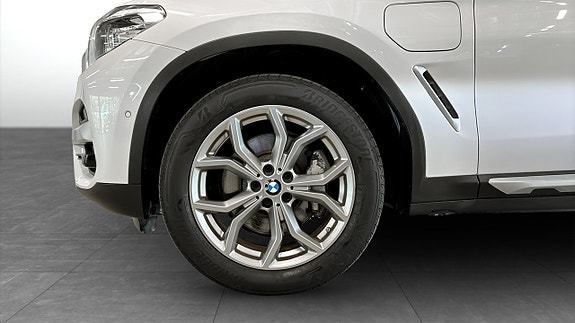 BMW X3 9 of 20