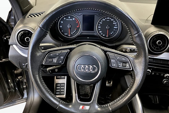 Audi Q2 11 of 16