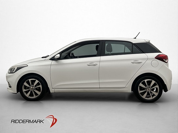 Hyundai i20 4 of 26