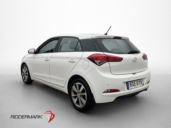 Hyundai i20 5 of 26