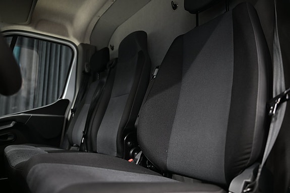Renault Master 15 of 22