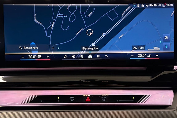 BMW i5 13 of 18