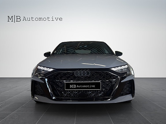 Audi RS3 2 of 23