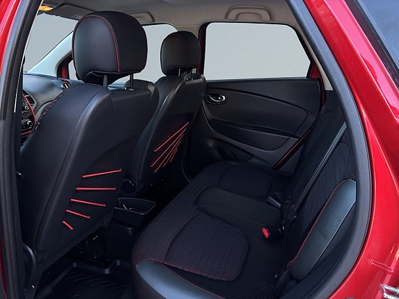 Renault Captur 13 of 21