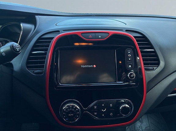 Renault Captur 15 of 21