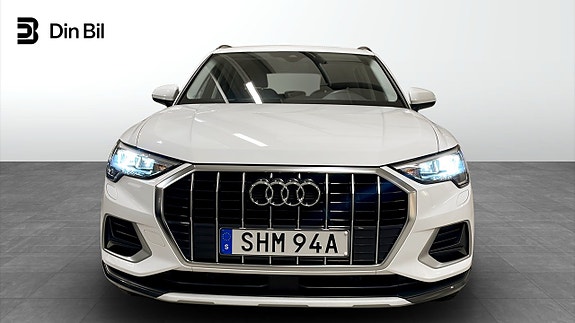 Audi Q3 4 of 13