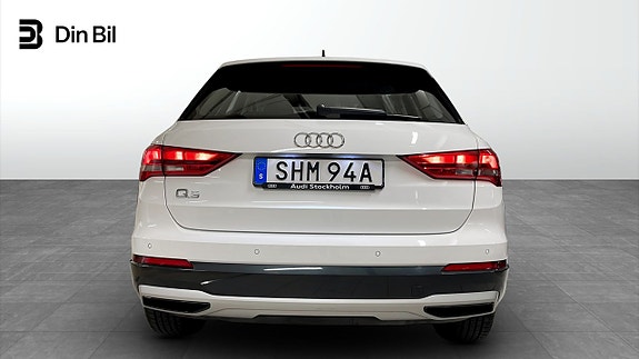 Audi Q3 5 of 13